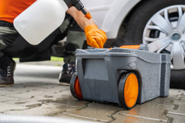 Best Hazardous Tree Removal  in Roslyn, NY